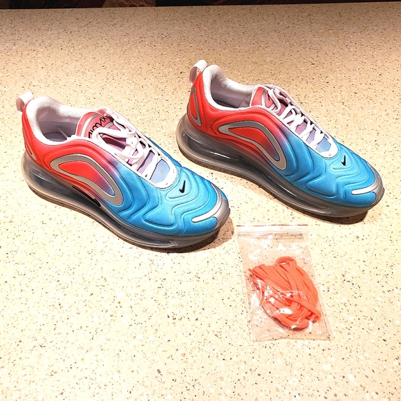 🆕️ Nike Air Max 720 'Pink Sea' 🌊 - Picture 1 of 16